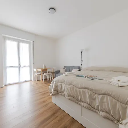 Magic Rent - Tolmezzo Mailand